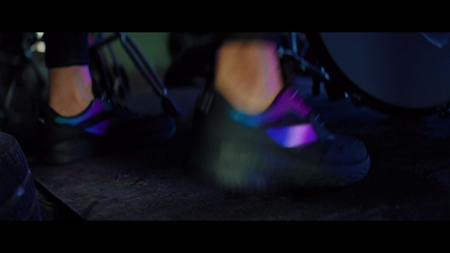 Video Reference N3: Footwear, Shoe, Purple, Leg, Darkness, Human body, Performance, Photography, High heels, Music