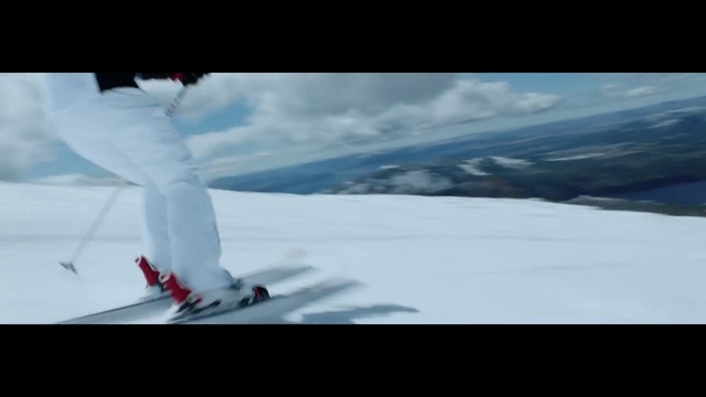 Video Reference N5: Snow, Sky, Winter, Cloud, Extreme sport, Recreation, Geological phenomenon, Skiing, Winter sport, Snowboarding