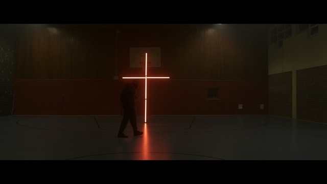 Video Reference N2: Religious item, Light, Darkness, Cross, Symbol, Night, Room, Screenshot, Midnight