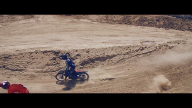 Video Reference N2: Freestyle motocross, Vehicle, Motocross, Sand, Enduro, Desert racing, Extreme sport, Motorcycle, Motorcycling, Off-roading