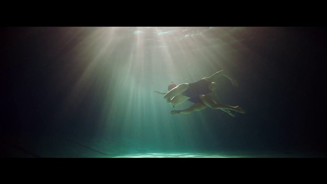 Video Reference N6: Light, Sky, Atmosphere, Darkness, Photography, Underwater, Sunlight, Space, Stock photography, Lens flare