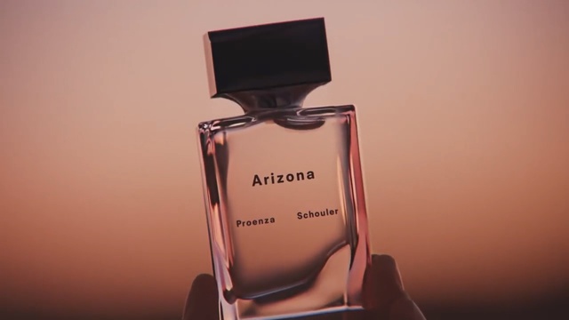 Video Reference N1: Perfume, Product, Cosmetics, Fluid, Material property