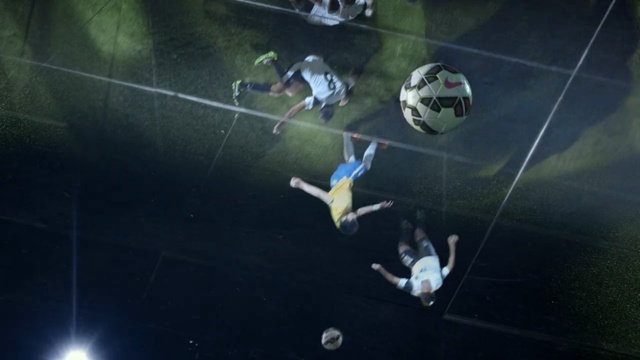 Video Reference N3: sport venue, player, water, atmosphere, ball, ball, world, football, extreme sport, competition event