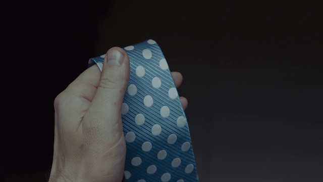 Video Reference N5: Blue, Hand, Finger, Nail, Pattern, Design, Tie, Textile, Paper, Wrist