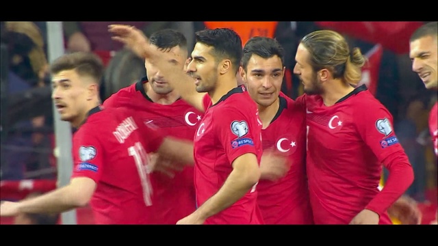 Video Reference N5: Team, Football player, Player, Soccer player, Youth, Team sport, Sports, Ball game, Sports equipment, Tournament
