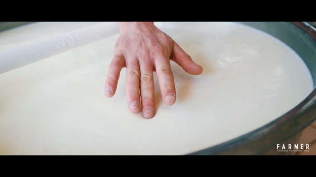 Video Reference N0: Skin, Hand, Nail, Finger, Food, Dough, Cuisine