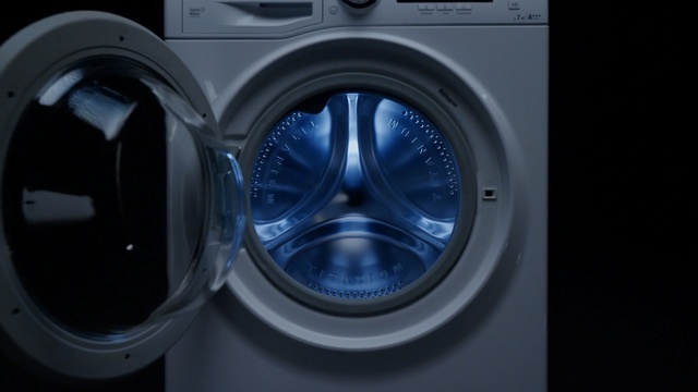 Video Reference N2: Washing machine, Major appliance, Clothes dryer, Home appliance, Laundry, Washing, Small appliance, Rim, Circle