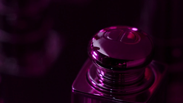 Video Reference N22: Water, Red, Violet, Purple, Pink, Magenta, Liquid, Close-up, Still life photography, Photography