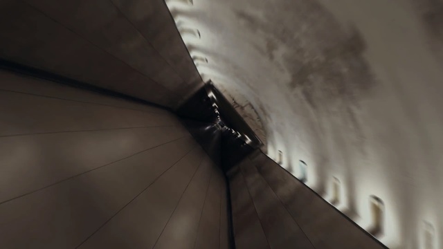 Video Reference N7: light, architecture, line, ceiling, sky, wood, daylighting, angle, darkness, tunnel