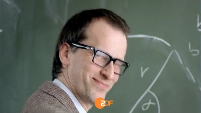 Video Reference N2: person, glasses, vision care, chin, forehead, eyewear, spokesperson, product