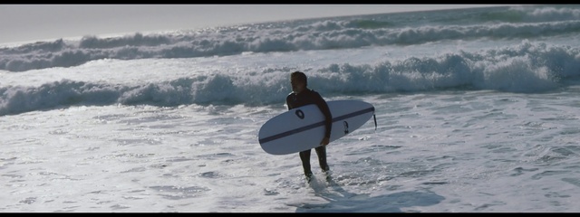 Video Reference N1: Surfing Equipment, Surfboard, Surfing, Wave, Surface water sports, Wind wave, Boardsport, Water sport, Wetsuit, Skimboarding