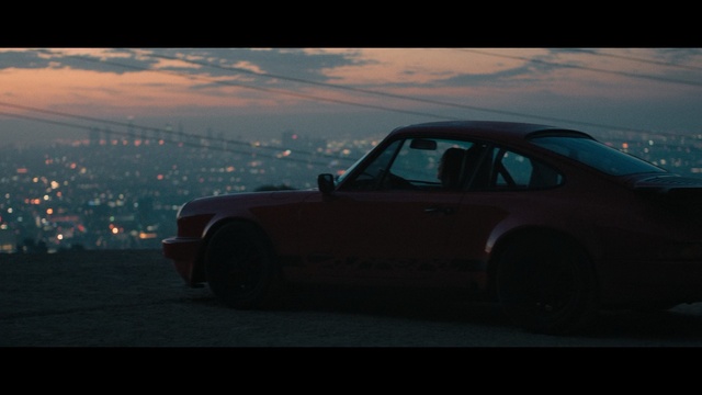 Video Reference N4: Land vehicle, Vehicle, Car, Regularity rally, Coupé, Automotive design, Porsche 911 classic, Sky, Sedan, Sports car