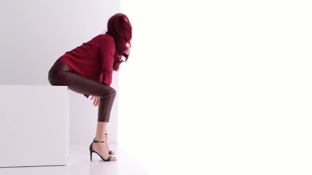 Video Reference N1: White, Red, Clothing, Standing, Pink, Fashion, Magenta, Footwear, Leg, Shoulder, Person