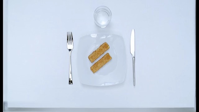 Video Reference N0: Fork, Cutlery, Tableware, Plate, Dishware, Spoon, Food, Cuisine, Dish, Kitchen utensil