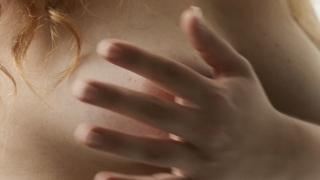 Video Reference N7: skin, close up, hand, finger, chin, neck, girl, lip, nail, thumb