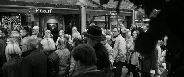Video Reference N0: People, Photograph, White, Monochrome, Crowd, Black-and-white, Monochrome photography, Snapshot, Street, Photography, Person