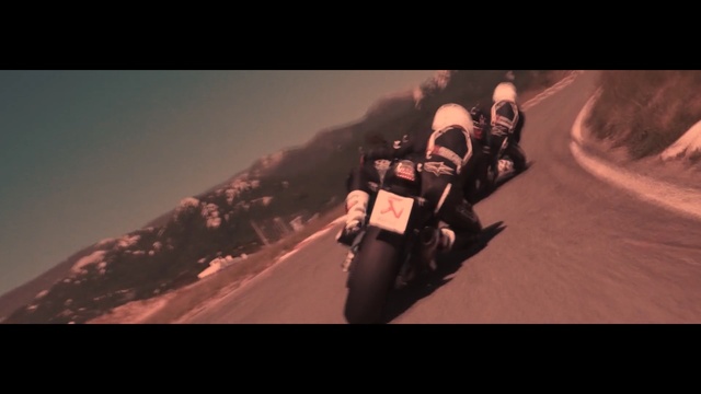 Video Reference N1: Vehicle, Motorcycle, Superbike racing, Motorcycle racing, Motorsport, Racing, Road racing, Photography, Isle of man tt, Motorcycling