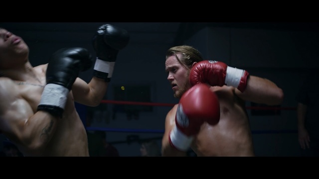 Video Reference N4: boxing, professional boxing, combat sport, pradal serey, aggression, contact sport, punch, boxing glove, boxing ring, striking combat sports, Person