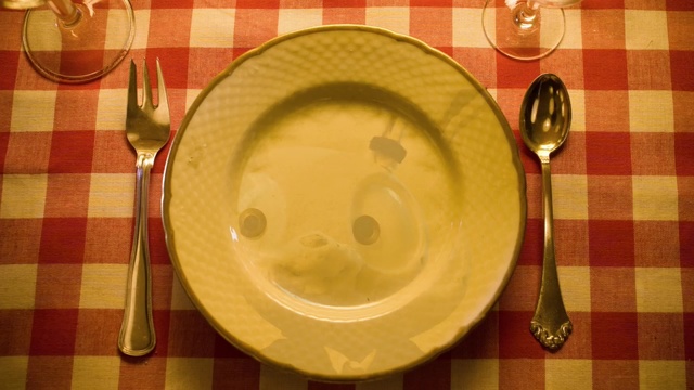 Video Reference N0: yellow, tableware, cutlery, fork, material, dishware, circle, ceramic