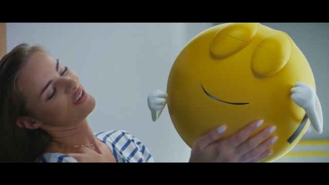 Video Reference N1: Yellow, Facial expression, Smile, Smiley, Emoticon, Happy, Animation, Finger, Hand, Gesture