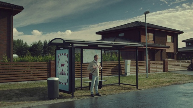Video Reference N0: Bus stop, Transport, Public space, Building, Architecture, House, Shade, Rest area