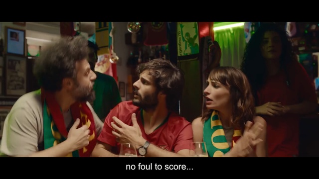Video Reference N5: social group, fun, crowd, interaction, girl, screenshot, product, Person