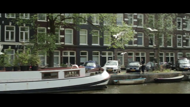 Video Reference N0: Canal, Water transportation, Waterway, Body of water, Boat, Property, Water, Vehicle, Channel, Mode of transport