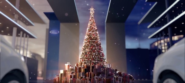 Video Reference N2: Christmas tree, Christmas decoration, Landmark, Tree, Christmas, Metropolitan area, Christmas eve, Lighting, Architecture, Christmas lights