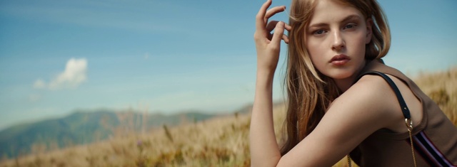 Video Reference N3: People in nature, Hair, Beauty, Skin, Blond, Hairstyle, Long hair, Photography, Model, Brown hair