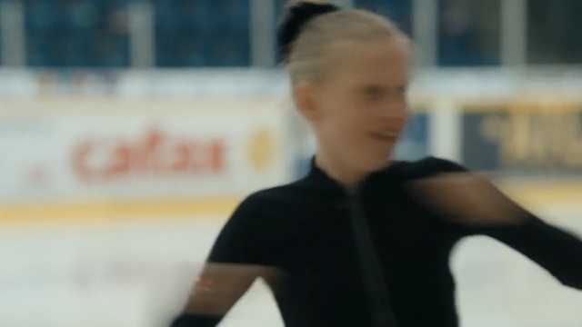 Video Reference N1: ice skating, winter sport, girl, fun, recreation, skating, figure skater, joint, curling
