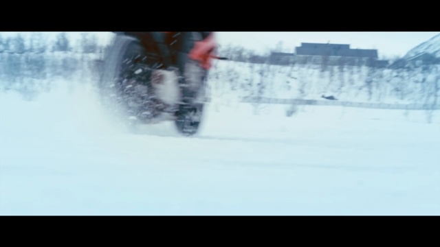 Video Reference N3: Snow, Winter, Freezing, Extreme sport, Ice, Footwear, Snowboarding, Geological phenomenon, Sky, Fun