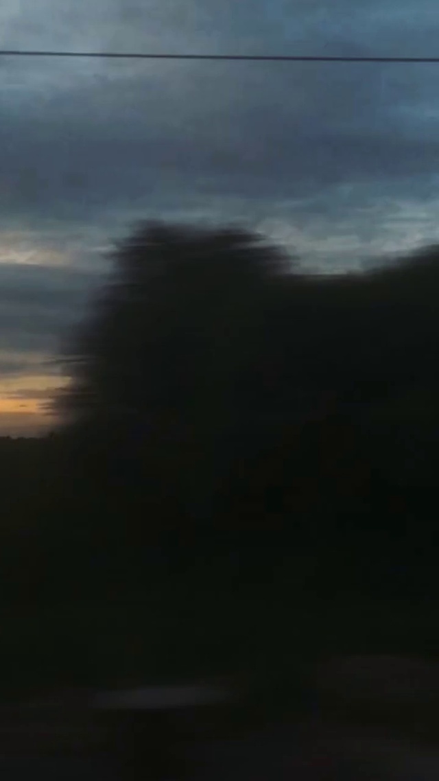 Video Reference N4: Sky, Nature, Horizon, Cloud, Dusk, Atmosphere, Atmospheric phenomenon, Evening, Afterglow, Morning