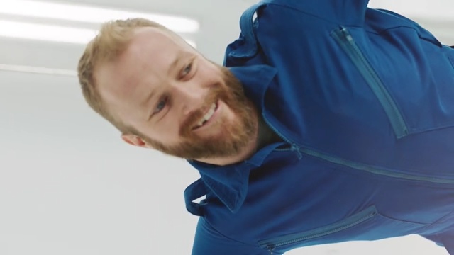 Video Reference N1: Blue, Shoulder, Outerwear, Electric blue, Jacket, Hoodie, Neck, Sleeve