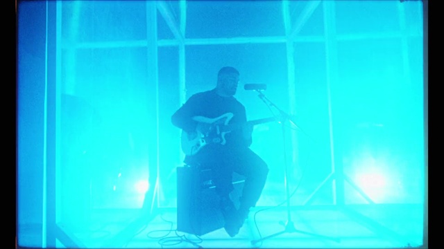 Video Reference N3: Blue, Performance, Light, Performing arts, Concert, Water, Public event, Event, Stage, Fun