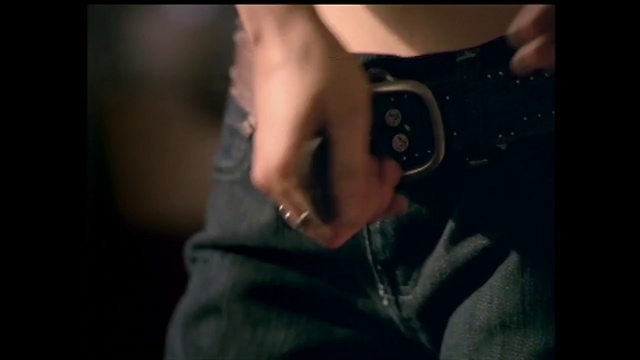 Video Reference N1: Jeans, Arm, Hand, Photography, Close-up, Darkness, Fashion, Leather, Finger, Neck