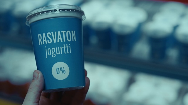Video Reference N2: Blue, Product, Font, Material property, Cloud, Hand, Photography, Cup