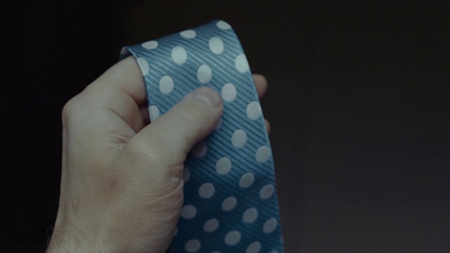 Video Reference N7: Blue, Finger, Pattern, Hand, Tie, Design, Nail, Paper