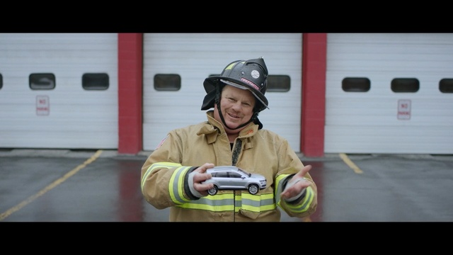 Video Reference N1: Personal protective equipment, Helmet, Firefighter, Headgear, Photography, Emergency service, Vehicle, Person