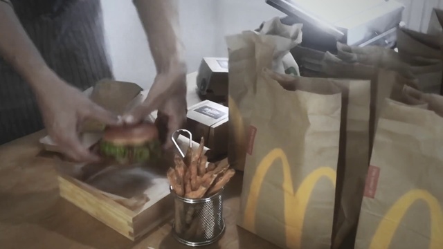 Video Reference N0: Hand, Food