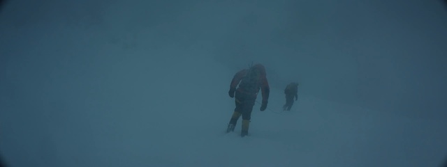 Video Reference N5: Blue, Snow, Sky, Winter, Blizzard, Winter storm, Geological phenomenon, Recreation, Adventure, Person