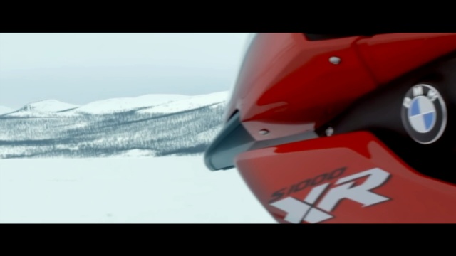 Video Reference N0: Red, Vehicle, Snow, Scooter, Automotive design, Car, Carmine