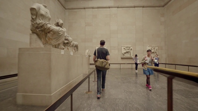 Video Reference N9: Museum, Sculpture, Tourist attraction, Art, Visual arts, Statue, Art gallery, Classical sculpture