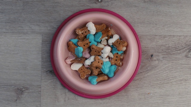 Video Reference N0: Breakfast cereal, Turquoise, Food, Snack, Meal, Cuisine, Breakfast, Vegetarian food, Dish, Turquoise