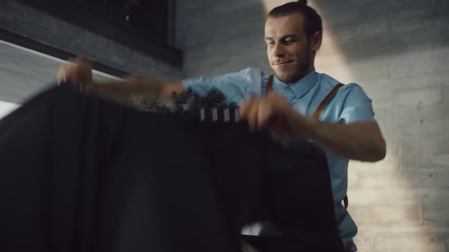 Video Reference N2: Photograph, T-shirt, Head, Snapshot, Arm, Shoulder, Cool, Joint, Muscle, Fun