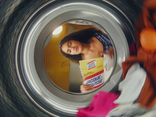 Video Reference N5: Tire, Laundry room, Eye, Facial expression, Washing machine, Window, Automotive tire, Human body, Camera lens, Tread
