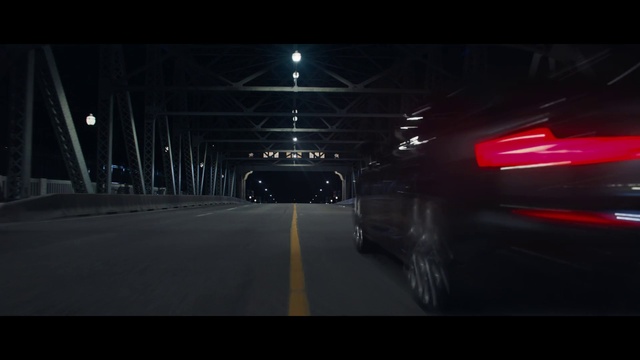 Video Reference N2: Automotive design, Black, Automotive lighting, Light, Mode of transport, Vehicle, Car, Darkness, Lighting, Personal luxury car