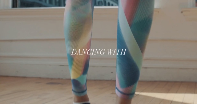 Video Reference N1: human leg, leg, joint, thigh, tights, calf, knee, arm, leggings, human body