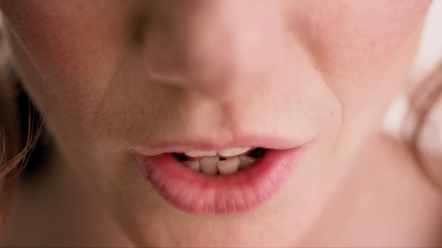 Video Reference N1: lip, face, cheek, nose, skin, chin, eyebrow, tooth, smile, close up