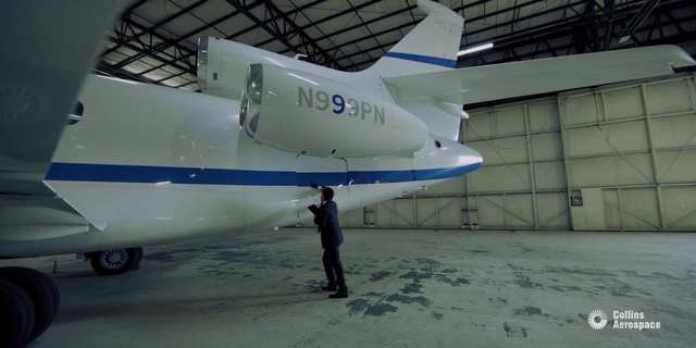 Video Reference N2: Airplane, Aviation, Aerospace engineering, Hangar, Aircraft, Vehicle, Airliner, Flight, Business jet, General aviation