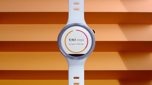Video Reference N2: Watch, Analog watch, Product, Gadget, Technology, Fashion accessory, Brand
